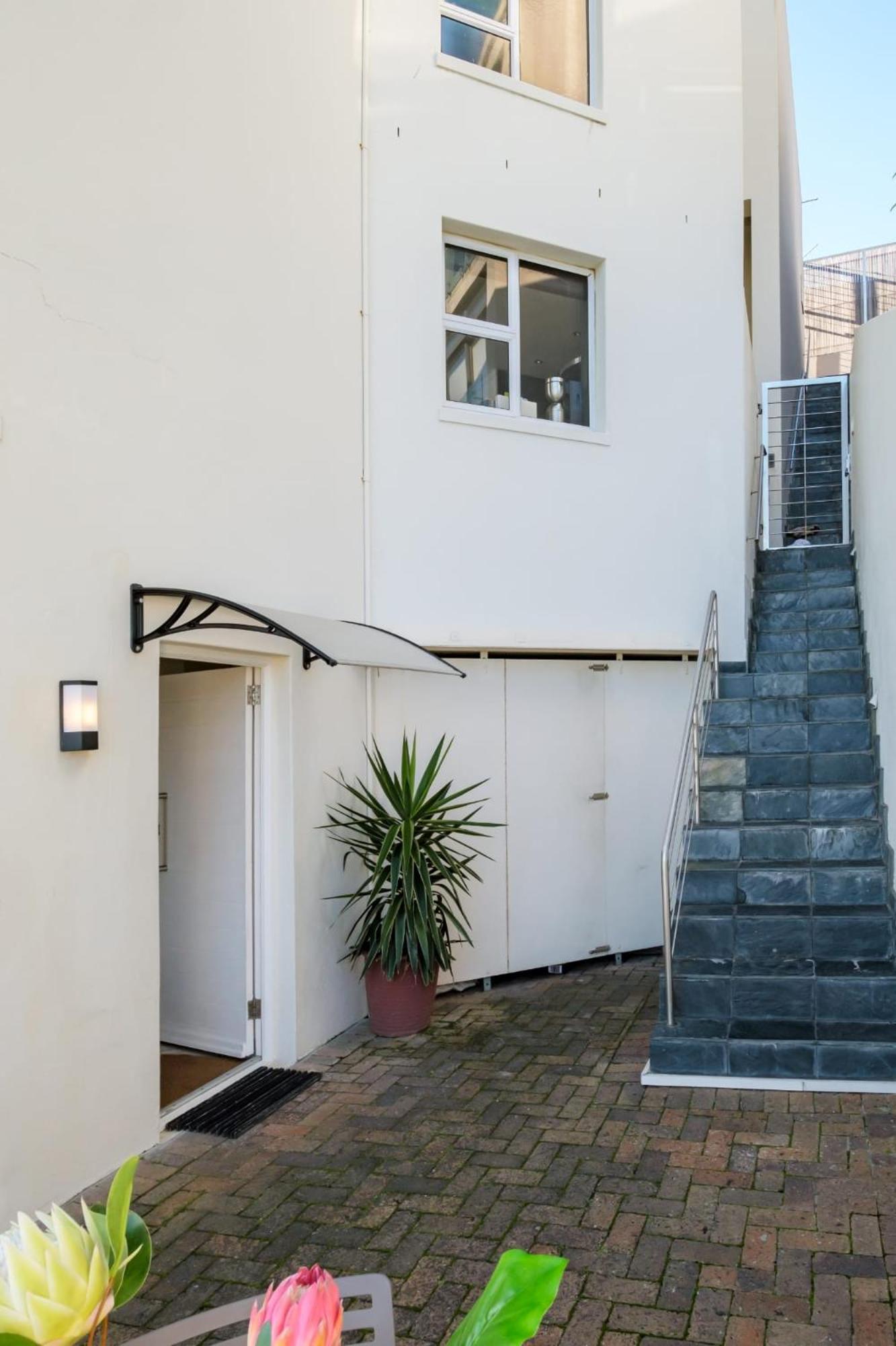 Camps Bay Terrace Suite Cape Town Bagian luar foto
